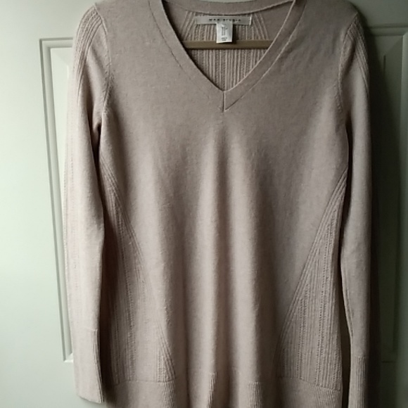 Max Studio Sweaters - Max Studio~ Merino Wool Sweater